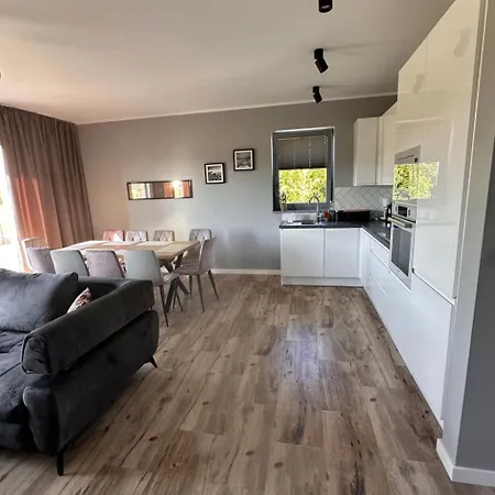 In Mit Grill Und Garten By Interhome 別荘