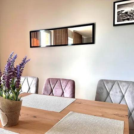 In Mit Grill Und Garten By Interhome Vakantiehuis Kołczewo