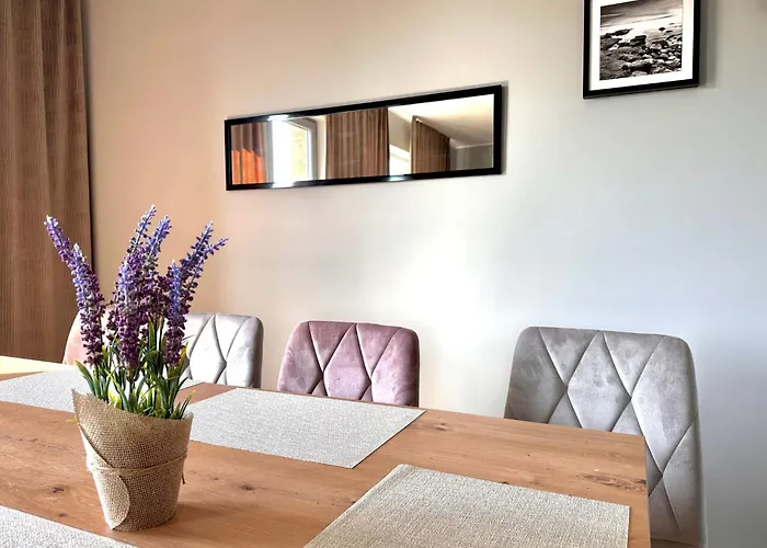 In Mit Grill Und Garten By Interhome 別荘 コウチェボ